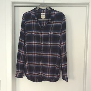 American Eagle Outfitters Blue and Red Plaid Shirt